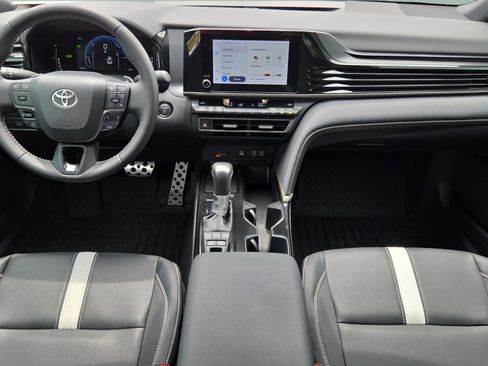 Certified 2025 Toyota Camry SE w/ Convenience Package FWD image 13