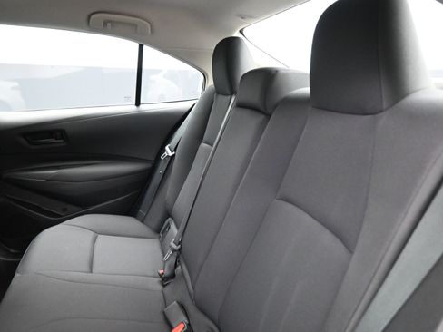 Certified 2024 Toyota Corolla LE image 19