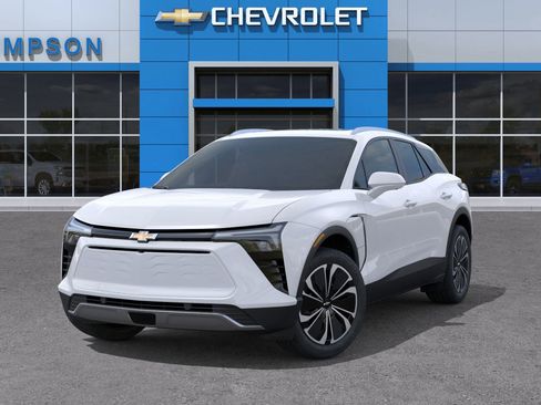 New 2026 Chevrolet Blazer EV LT image 32