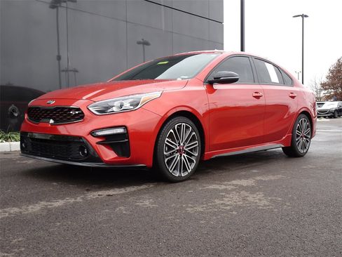 Used 2020 Kia Forte GT image 28