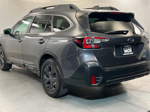Used 2021 Subaru Outback Onyx Edition XT w/ Popular Package #2 AWD/4WD image 3