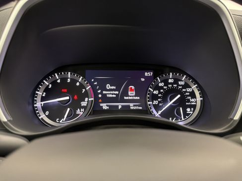 Used 2020 Toyota Highlander XLE AWD/4WD image 22