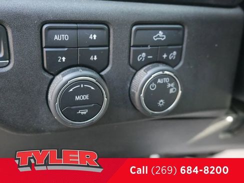 Used 2022 Chevrolet Silverado 1500 LT w/ Z71 Off-Road Package image 25