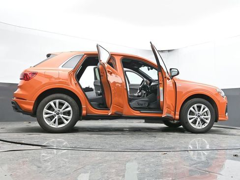 Used 2025 Audi Q3 2.0T Premium image 79