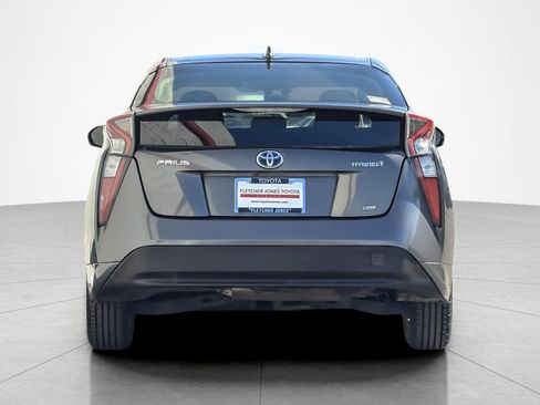Certified 2016 Toyota Prius Two image 4
