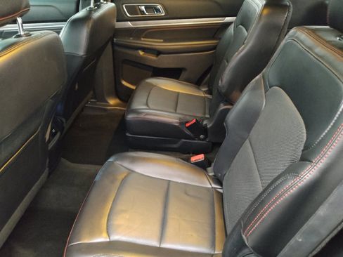 Used 2016 Ford Explorer Sport w/ Equipment Group 401A AWD/4WD image 18