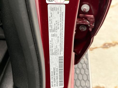 Used 2021 RAM 1500 Laramie image 12