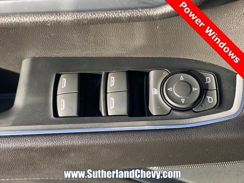 Used 2023 GMC Sierra 1500 Elevation image 18