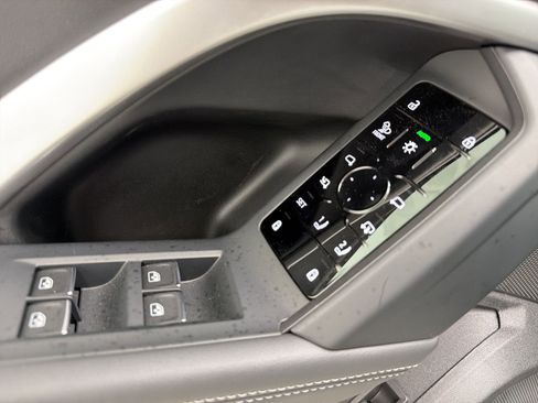 New 2026 Audi Q5 Premium Plus image 12