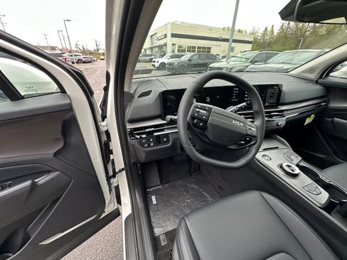 New 2026 Kia Sportage EX AWD/4WD image 28