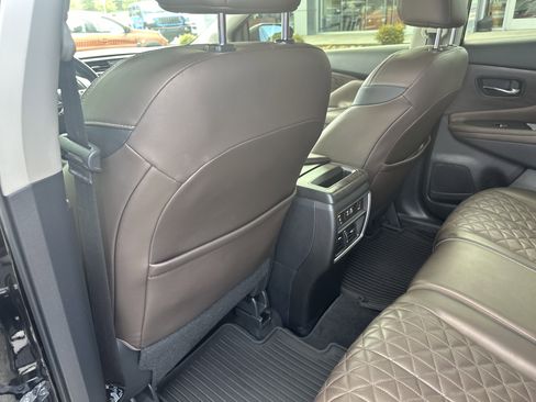 Used 2020 Nissan Murano Platinum image 18