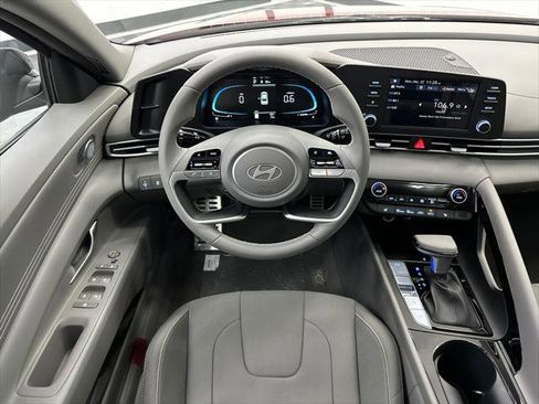 New 2026 Hyundai Elantra SEL Sport image 22