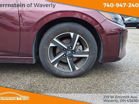 Used 2024 Nissan Sentra SV image 27