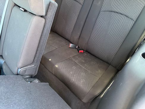 Used 2019 Dodge Journey SE image 11