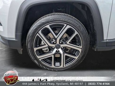 Used 2025 Jeep Compass Limited AWD/4WD image 32