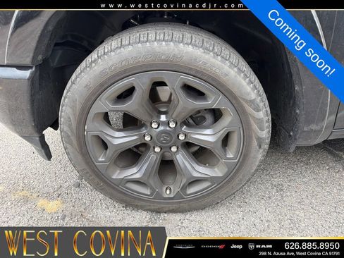 Used 2024 RAM 1500 Limited w/ Night Edition AWD/4WD image 6