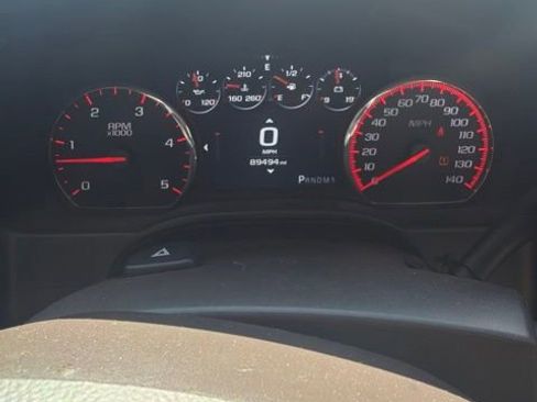 Used 2015 GMC Sierra 2500 Denali w/ Duramax Plus Package AWD/4WD image 6