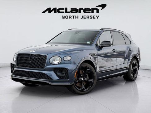Used 2022 Bentley Bentayga image 1