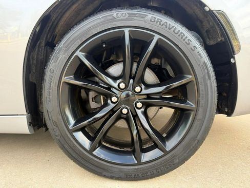 Used 2016 Dodge Charger R/T w/ Plus Group RWD image 29
