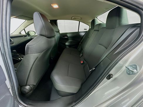 Used 2021 Toyota Corolla LE w/ Carpet Mat Package (TMS) FWD image 25