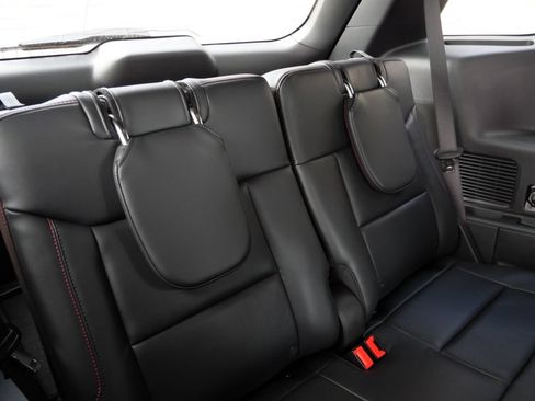 New 2026 Ford Explorer ST-Line w/ ST-Line Street Pack AWD/4WD image 15