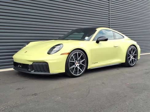 Used 2025 Porsche 911 Carrera 4 GTS image 1