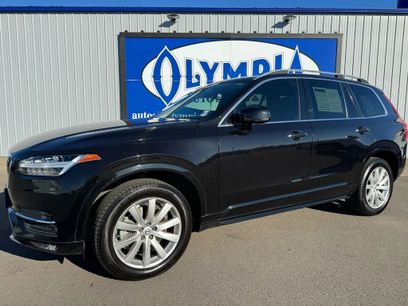 Used 2016 Volvo XC90 T6 Momentum w/ Momentum Plus Package