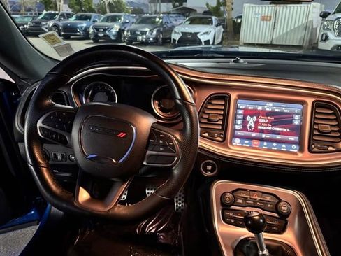 Used 2022 Dodge Challenger R/T Scat Pack image 15