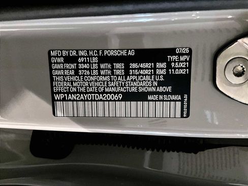 Used 2026 Porsche Cayenne S image 35