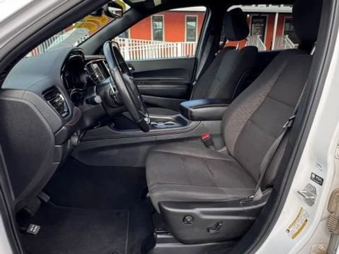Used 2023 Dodge Durango GT RWD image 11