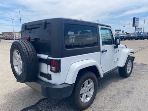 Used 2014 Jeep Wrangler Sport AWD/4WD image 5