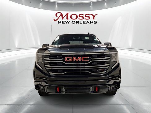 Used 2023 GMC Sierra 1500 AT4 w/ AT4 Preferred Package image 2