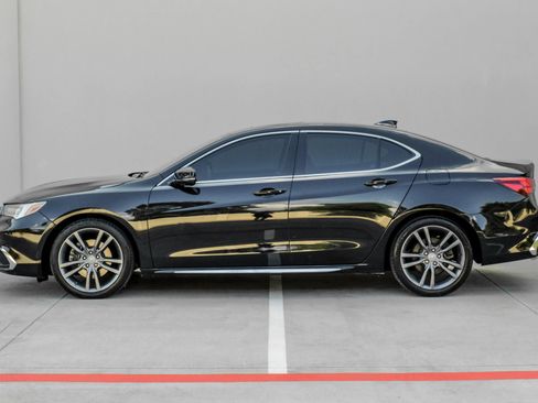 Used 2019 Acura TLX w/ Technology Package FWD image 17