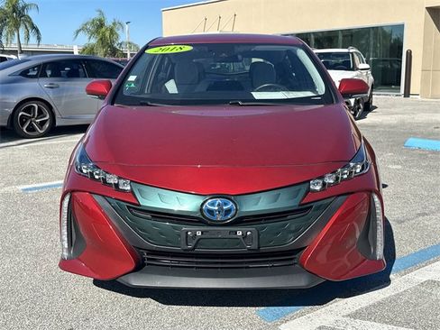 Used 2018 Toyota Prius Prime Plus image 3