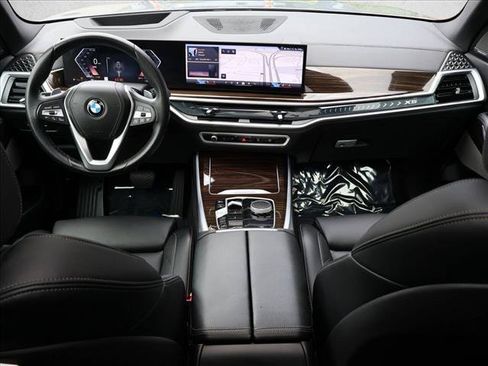 Used 2026 BMW X5 xDrive40i AWD/4WD image 22