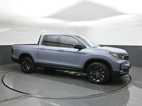 New 2026 Honda Ridgeline Sport image 17