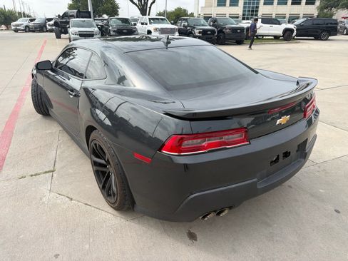 Used 2015 Chevrolet Camaro ZL1 RWD image 4