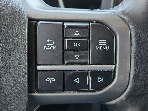 Used 2022 Ford F150 Lariat w/ Equipment Group 501A Mid image 16