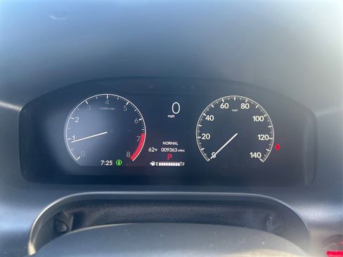 Used 2024 Honda HR-V Sport image 13