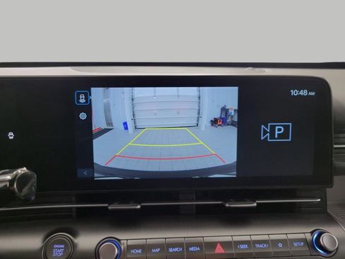Used 2025 Hyundai Kona SEL FWD image 14