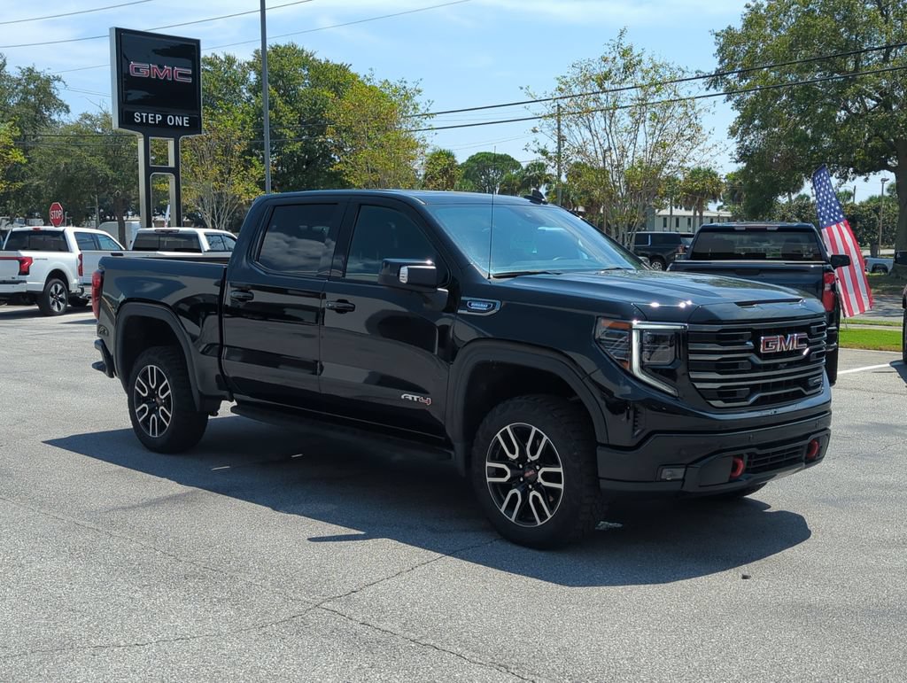 Used 2026 GMC Sierra 1500 AT4 w/ AT4 Premium Package AWD/4WD image 8