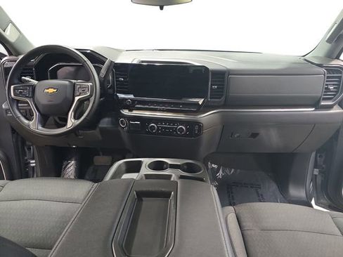 Used 2025 Chevrolet Silverado 1500 LT AWD/4WD image 13