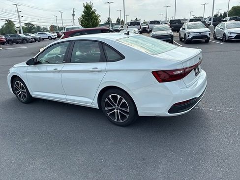 Used 2025 Volkswagen Jetta Sport FWD image 13