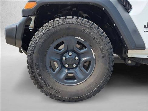 Used 2021 Jeep Wrangler Unlimited Sport AWD/4WD image 24