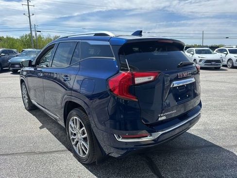 Certified 2022 GMC Terrain Denali w/ LPO, Floor Liner Package AWD/4WD image 5