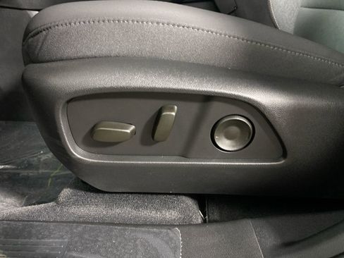 Used 2026 GMC Terrain AT4 w/ Convenience Package III image 12