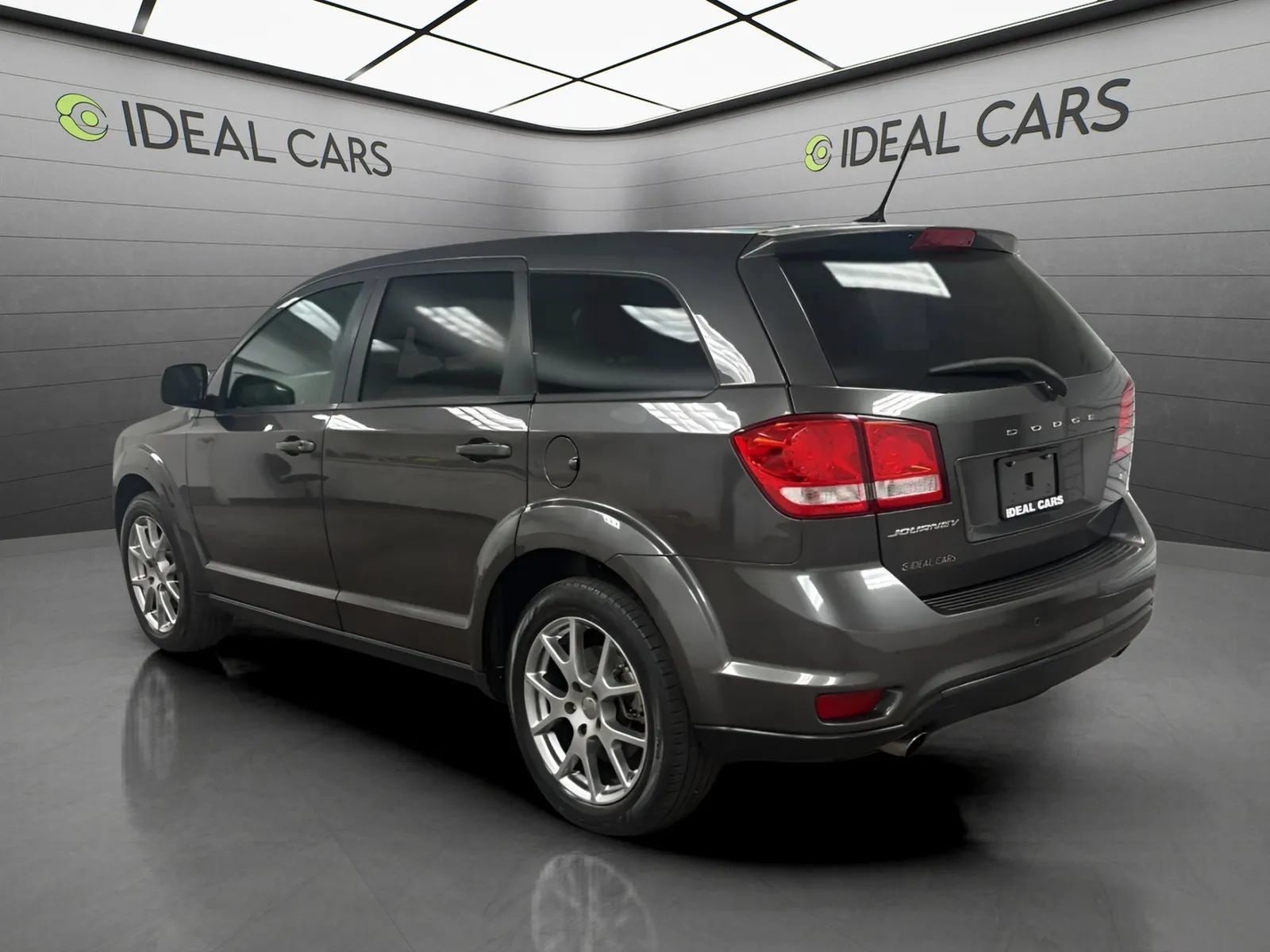 Used 2017 Dodge Journey GT FWD image 7