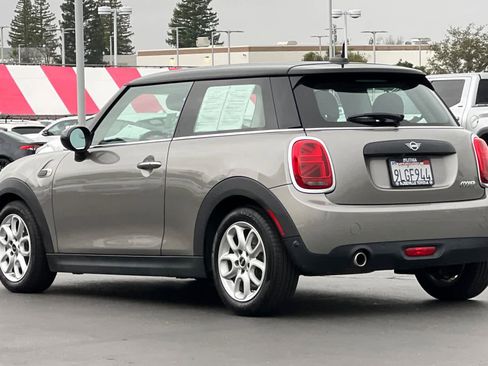 Used 2020 MINI Cooper 2-Door Hardtop image 7