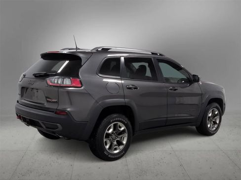 Certified 2019 Jeep Cherokee Trailhawk w/ Cold Weather Group image 8