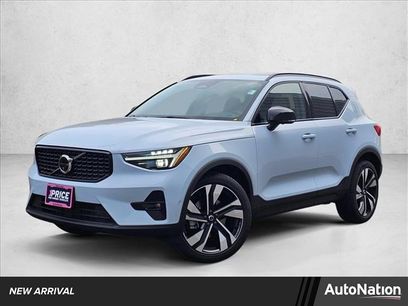 Used 2026 Volvo XC40 B5 Ultra w/ Climate Package